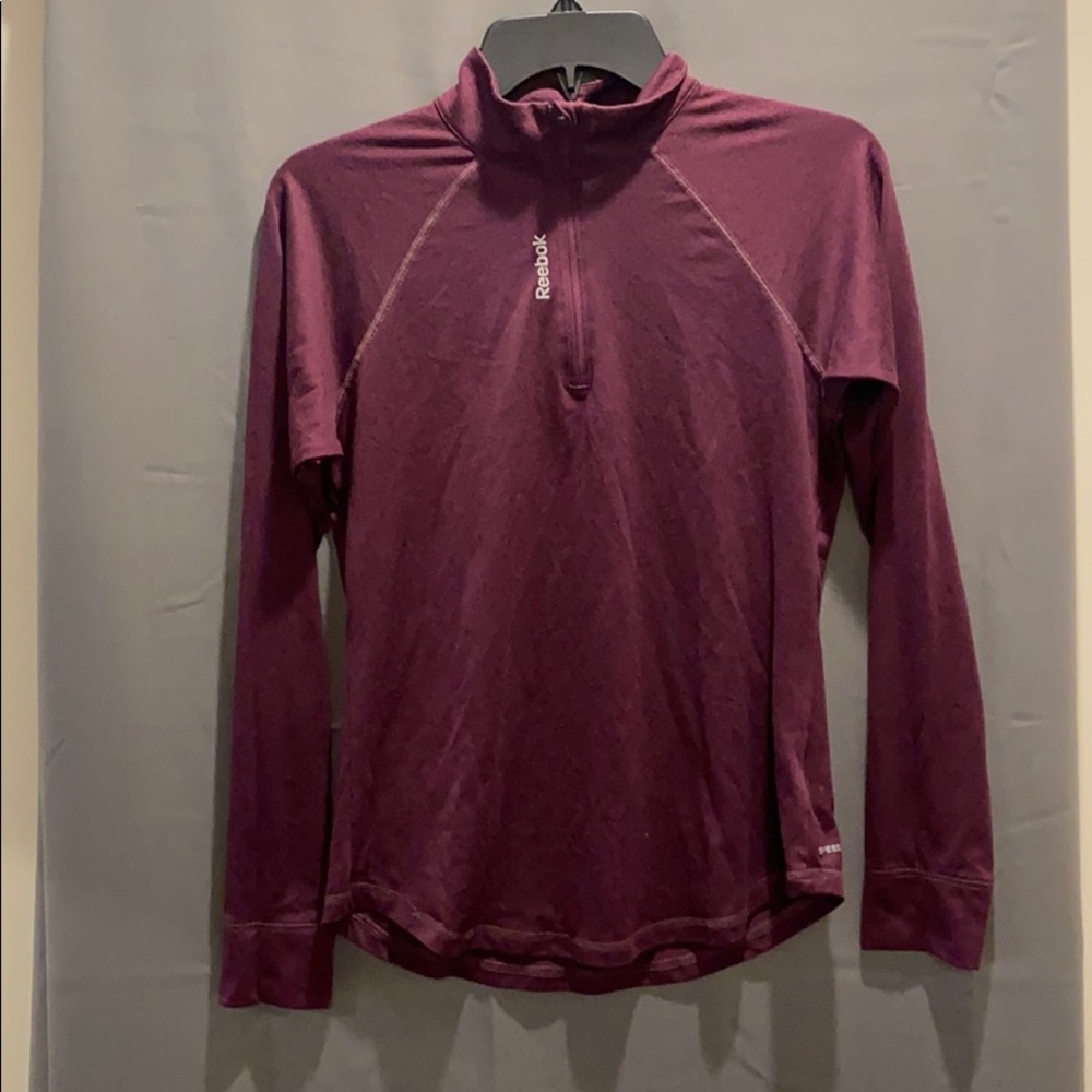 Women’s small Reebok maroon quarter zip